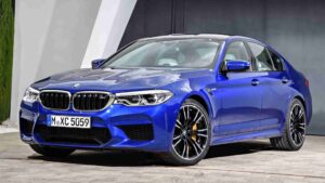 BMW M5 F90